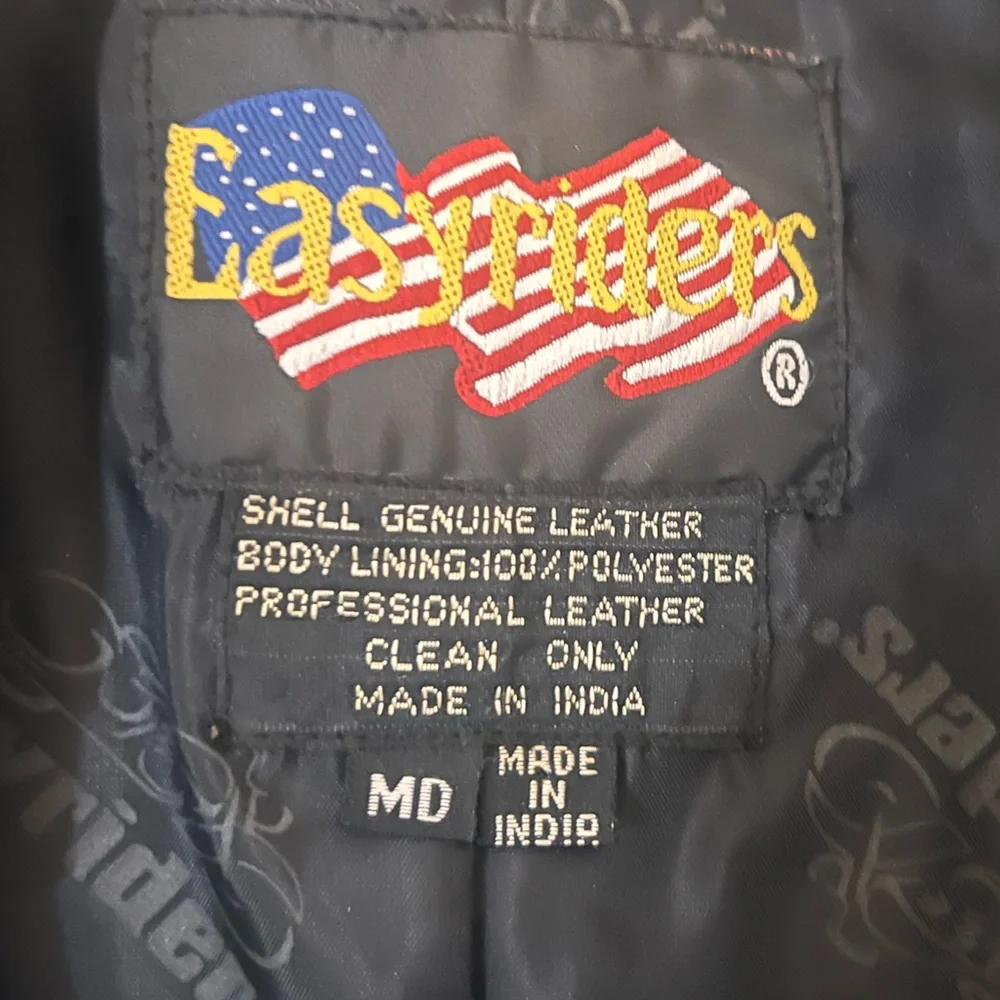 Easy rider leather vest like new - Picture 11 of 11